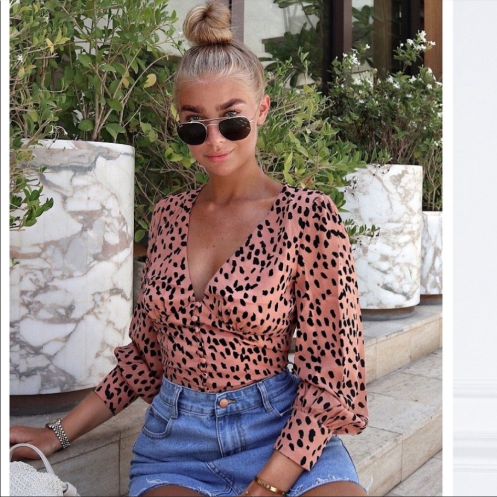 White fox snatched long sleeve top in pink/tan